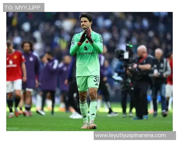 21岁弗格森开场18秒遭铲伤坚持6分钟被换下球队遭遇十场零进球困境