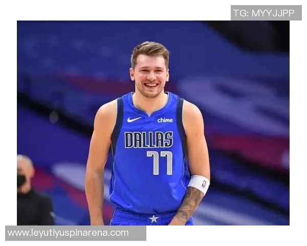 东契奇交易风波再起18年老鹰换吹杨25年独行侠换浓眉引发热议