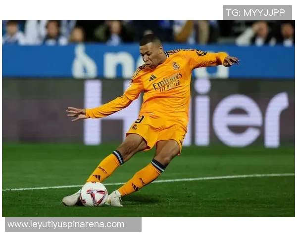 欧冠本周最佳球员候选揭晓姆巴佩哈兰德海于格霍伊伦争夺桂冠